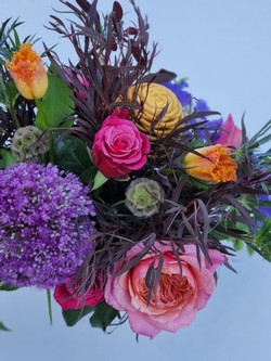 Floral centerpiece arrangement class 5/9/23